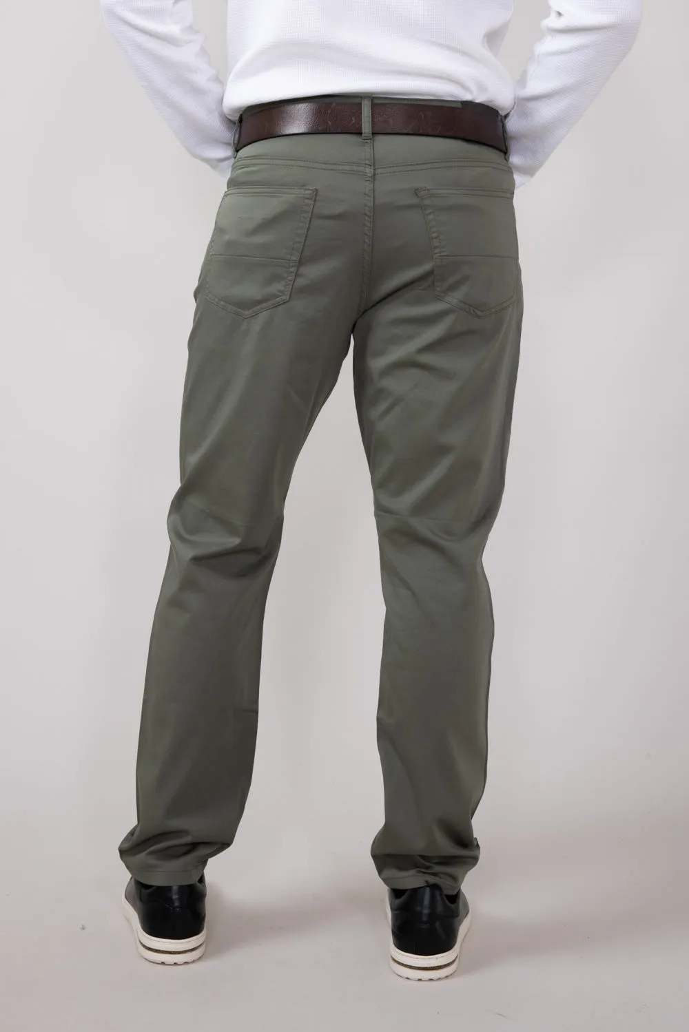 Copper & Oak Air Luxe Pants for Men in Soft Olive | K4F714-SOFTOLIVE